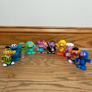 Sesame Street Characters Figurine Set, Collectors Figures